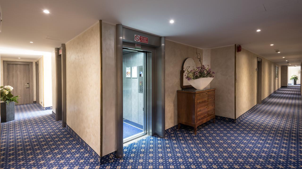 Hotel Lombardia Milaan Buitenkant foto